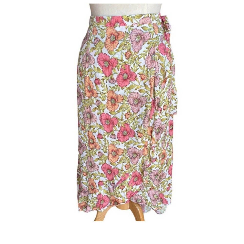 Cupcakes and Cashmere Roxanne Midi Boho Ruffle Wrap Skirt Size M Pink Floral EUC